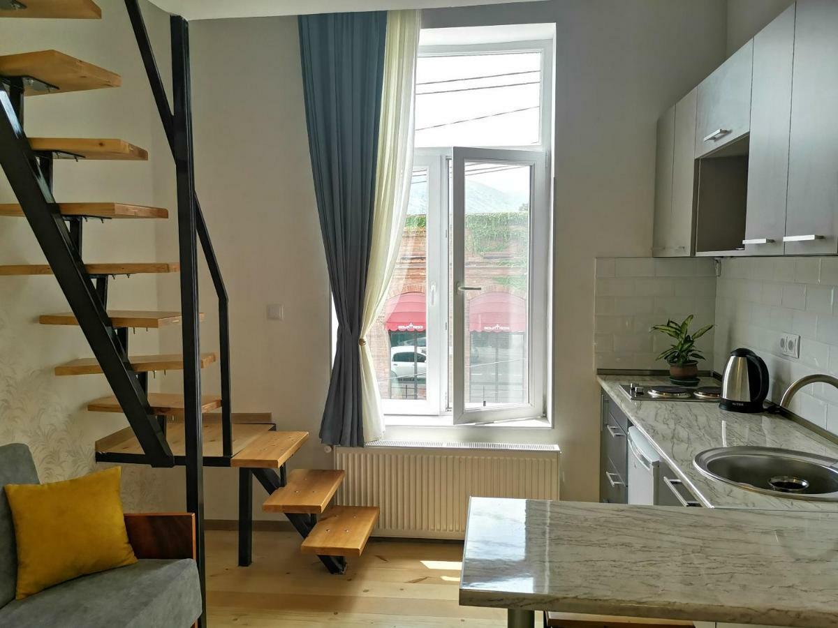 Ingeo Rooms In Tbilisi Center Exterior photo